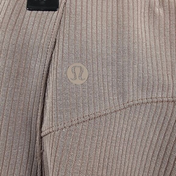 Lululemon Ribbed Softstreme Zip-Leg High Rise Pants in Brown - Size 12 - Picture 8 of 11